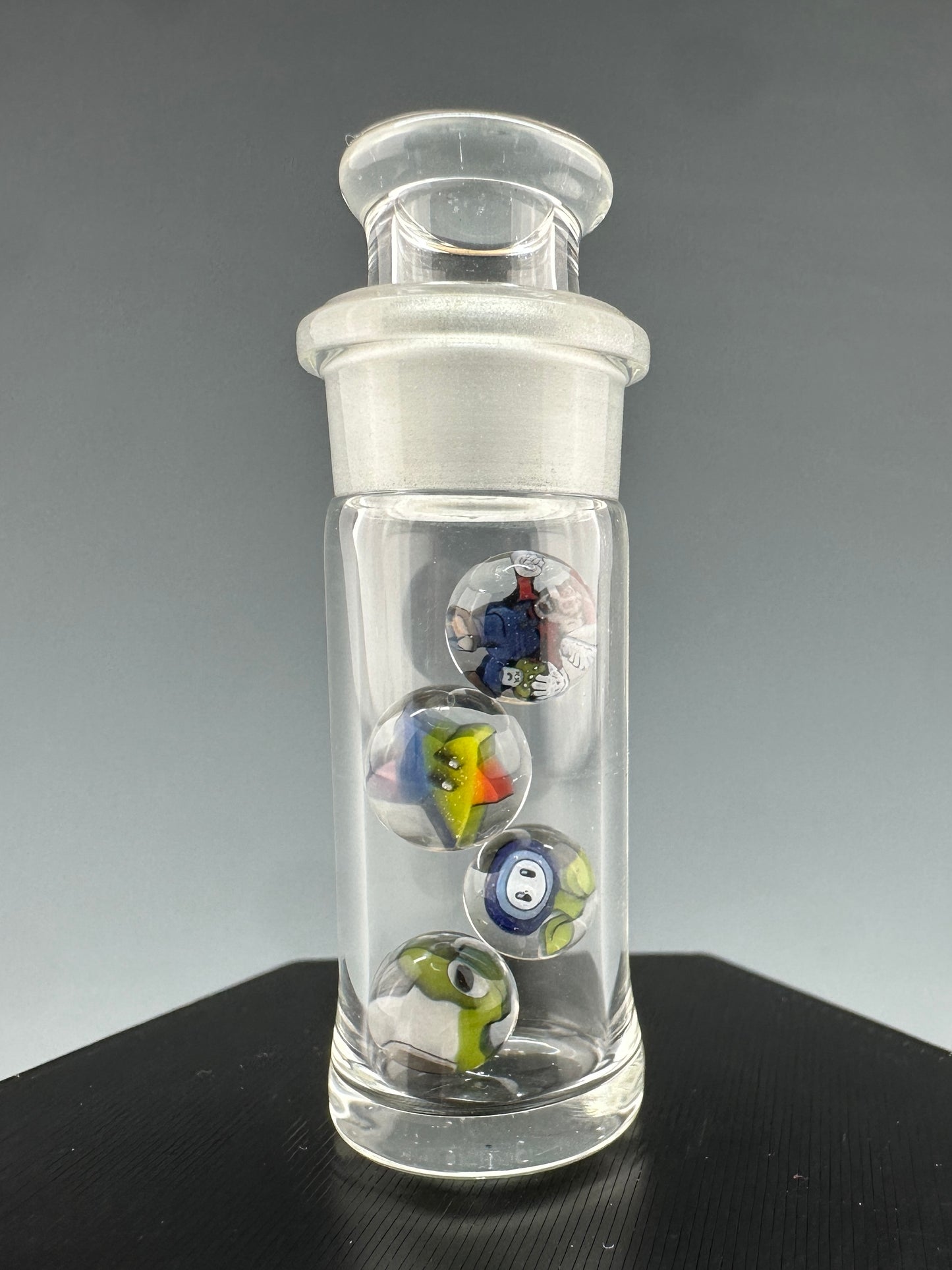 4 Millie pearls with jar